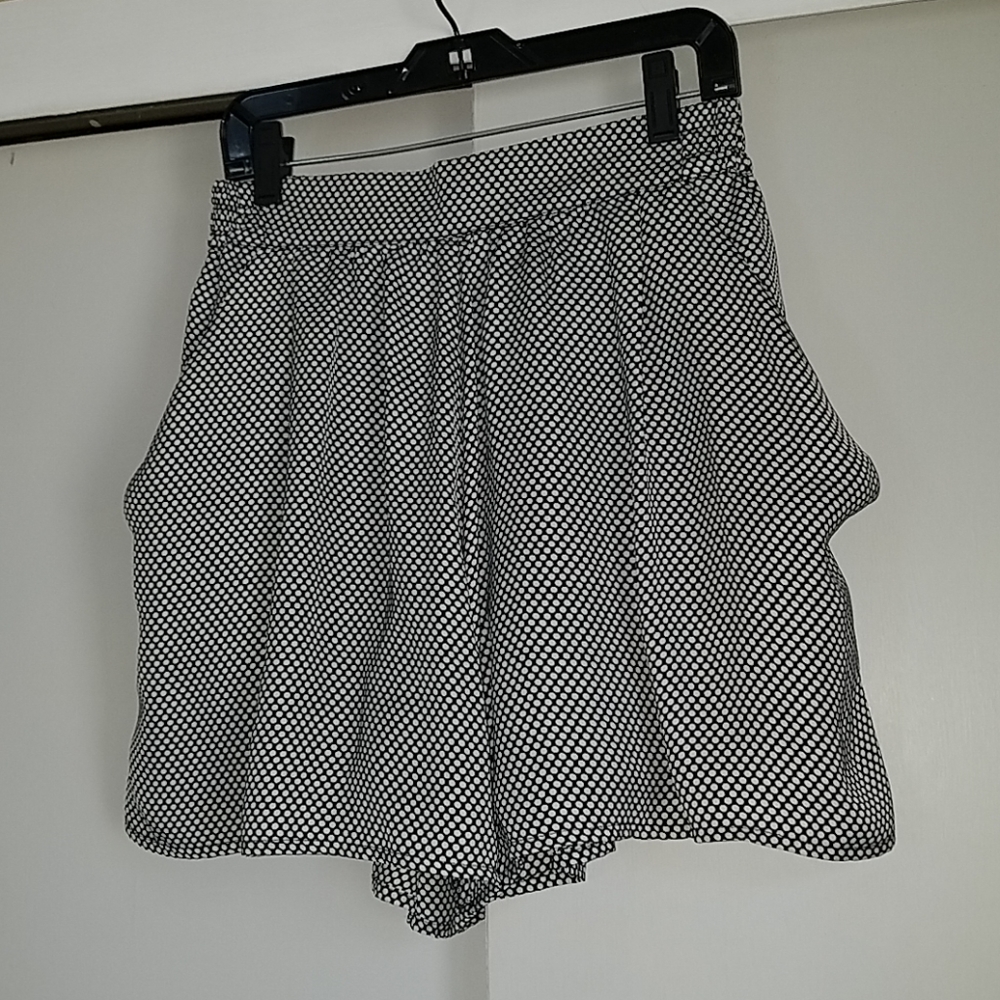 Satin flowy shorts